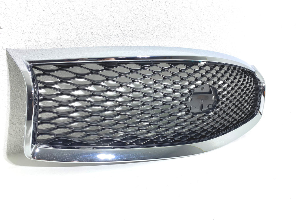 2015 2016 2017 2018 2019 appropriate With Infiniti Q70 Q70L Front Bumper Grille With Camera Option